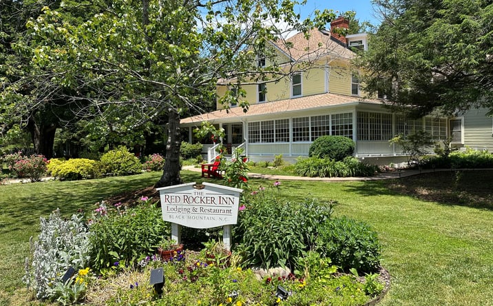 Pictures of Hospitality property located at 136 N Dougherty St, Black Mountain, NC 28711 for sales - image #1