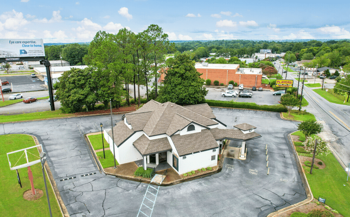 Pictures of Retail property located at 5385 Veterans Pkwy, Columbus, GA 31904 for sales - image #1
