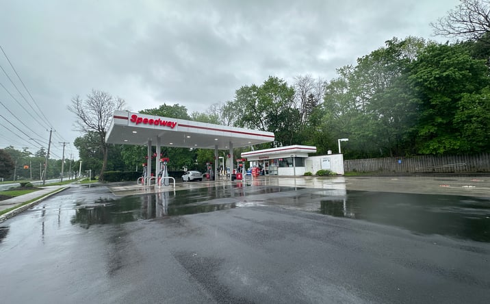 Pictures of Retail property located at 2639 Genesee St, Utica, NY 13501 for sales - image #1