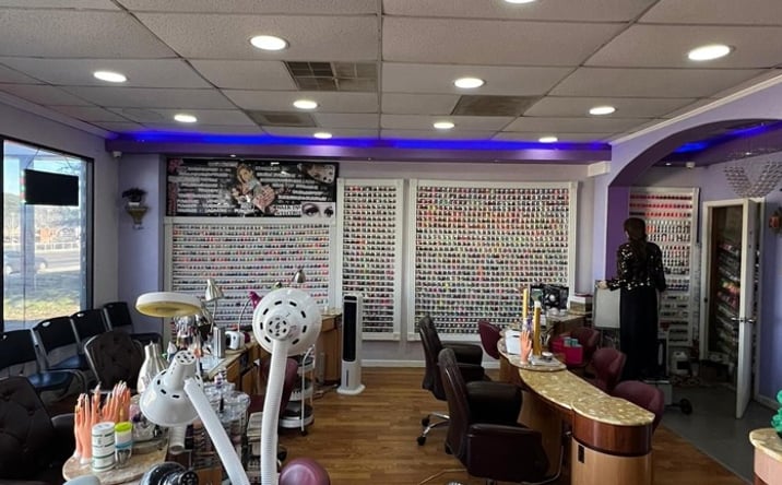 Pictures of Business for Sale property located at 2412 Sam Houston Ave, Huntsville, TX 77340 for sales - image #1