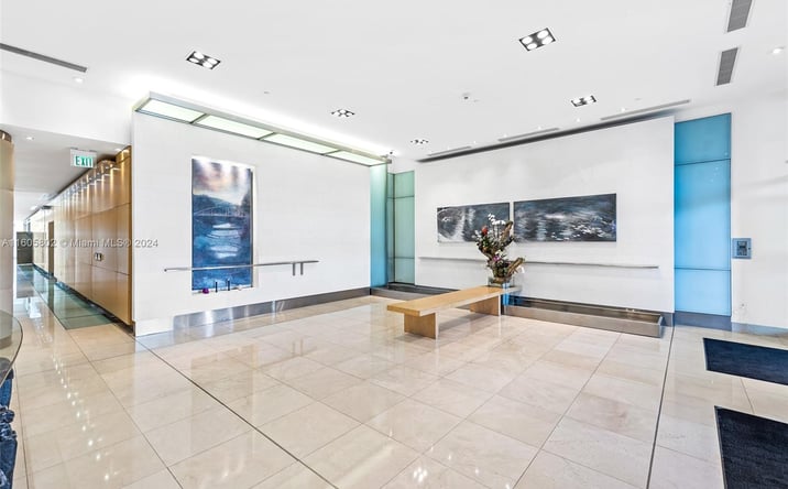 Pictures of Mixed Use, Multifamily, Office property located at 2101 Brickell Ave, Miami, FL 33129 for sales - image #1