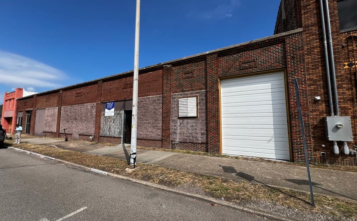 Pictures of Industrial property located at 1318 1st Ave N, Birmingham, AL 35203 for sales - image #1