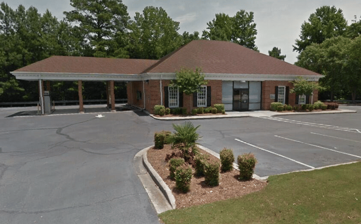 Pictures of Retail property located at 105 Dearborn St, Great Falls, SC 29055 for sales - image #1