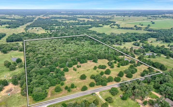 Pictures of Land property located at TBD W Line Road, Whitesboro, TX 76273 for sales - image #1