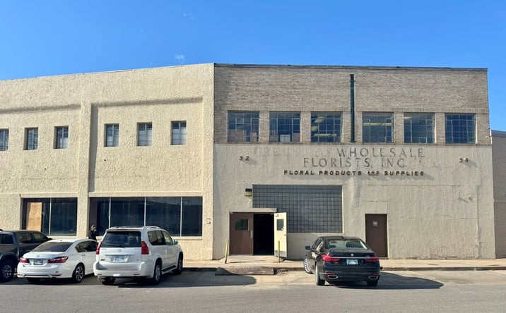 Pictures of Retail, Multifamily, Office, Industrial, Mixed Use property located at 32 N Broadway Cir, Oklahoma City, OK 73103 for sales - image #1