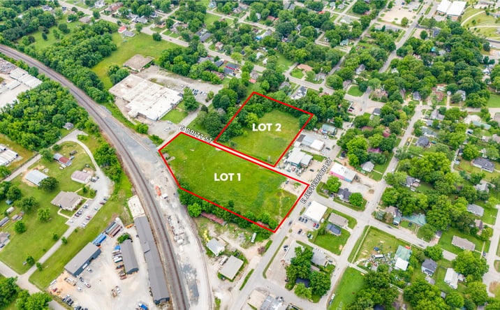 Pictures of Land property located at Lots 1 & 2 S. Britt St, Siloam Springs, AR 72761 for sales - image #1