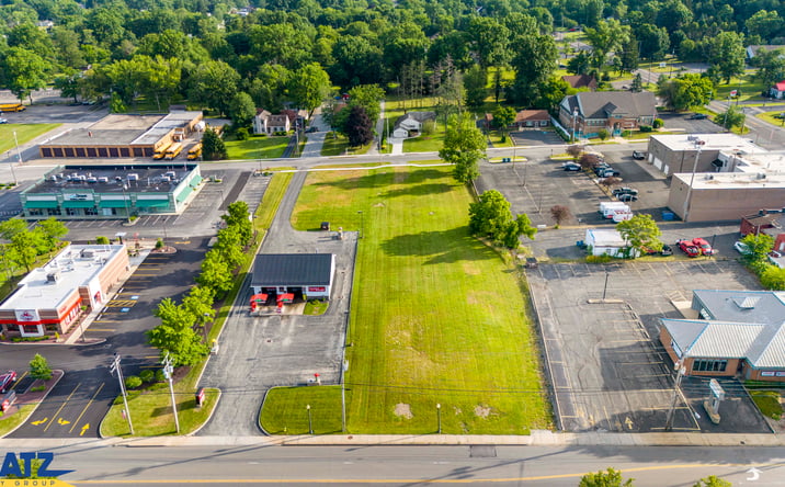 Pictures of Land property located at 8303 East Market St, Howland, OH 44484 for sales - image #1