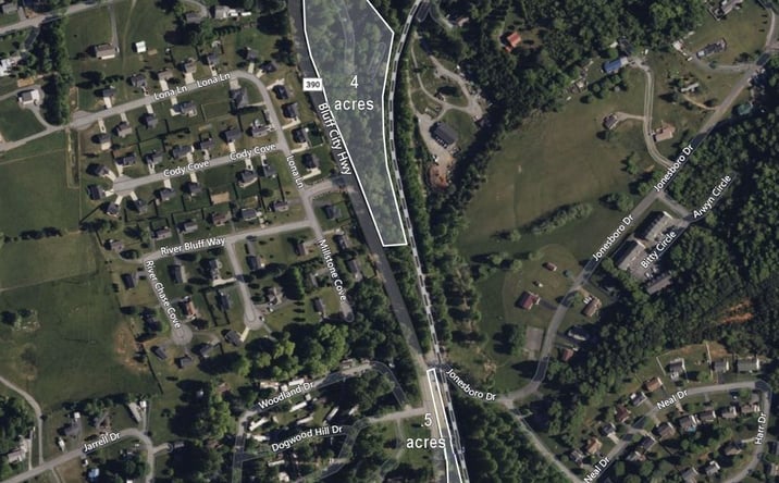 Pictures of Multifamily property located at 4573 Bluff City Hwy, Bluff City, TN 37618 for sales - image #1