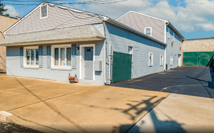 Pictures of Office property located at 101 N Gray Ave, Wilmington, DE 19805 for sales - image #1