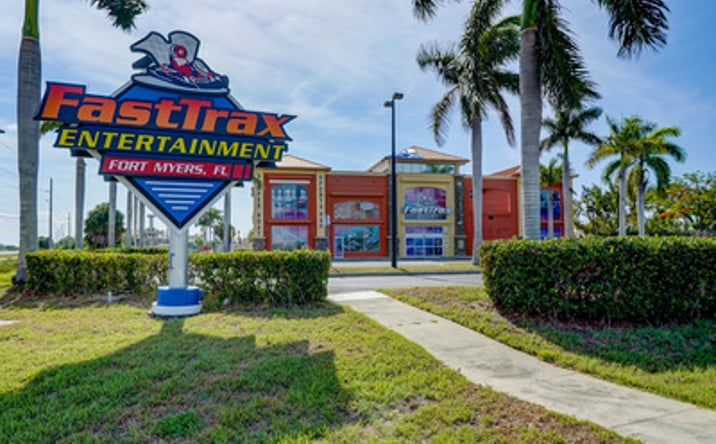 Pictures of Special Purpose property located at 17455 Summerlin Rd, Fort Myers, FL 33908 for sales - image #1