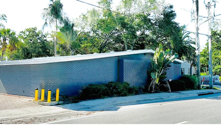 Pictures of Office property located at 220 N Tuttle Ave, Sarasota, FL 34237 for sales - image #1