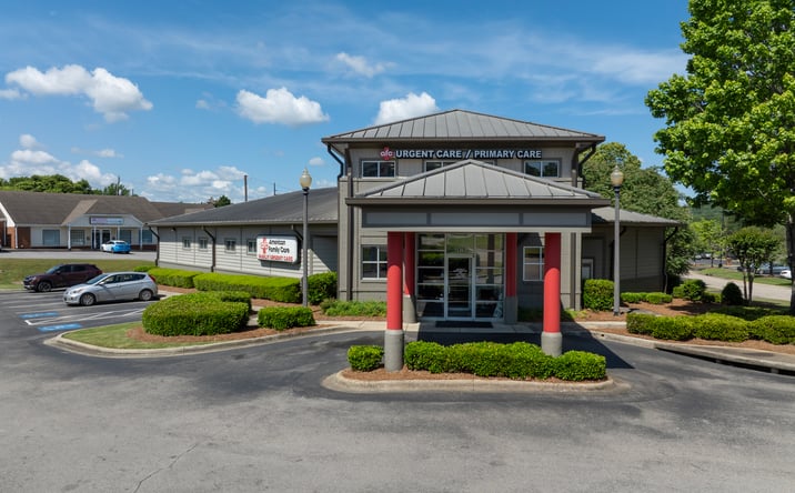 Pictures of Office property located at 2970 Pelham Pkwy, Pelham, AL 35124 for sales - image #1