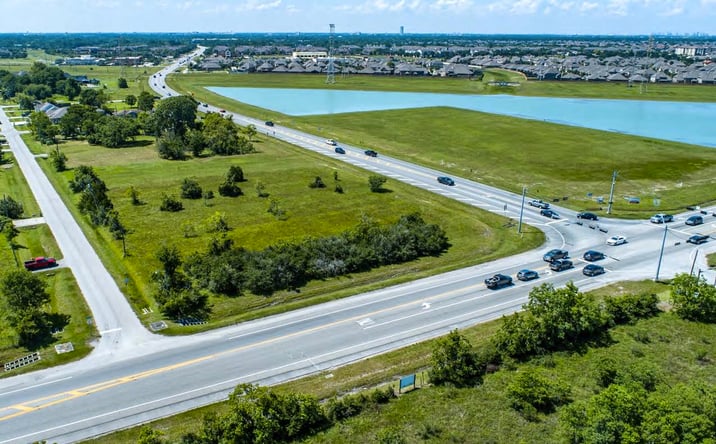 Pictures of Land property located at Nwc of FM 270 & FM 646, League City, TX 77573 for sales - image #1