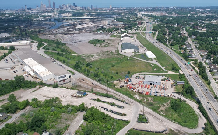 Pictures of Land property located at I-77 & Pershing Ave, Cleveland, OH 44105 for sales - image #1