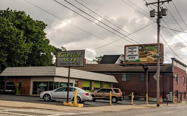 Pictures of Retail property located at 3528 Harrison Ave, Cincinnati, OH 45211 for sales - image #1