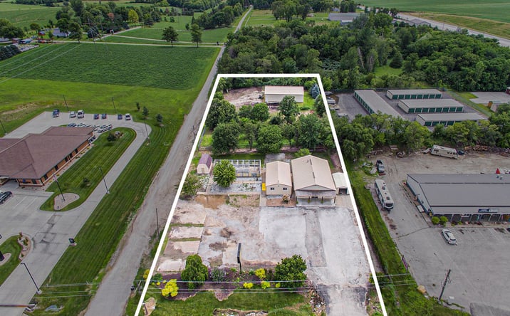 Pictures of Mixed Use, Office, Retail property located at 113 Rock Bluff Road, Plattsmouth, NE 68048 for sales - image #1