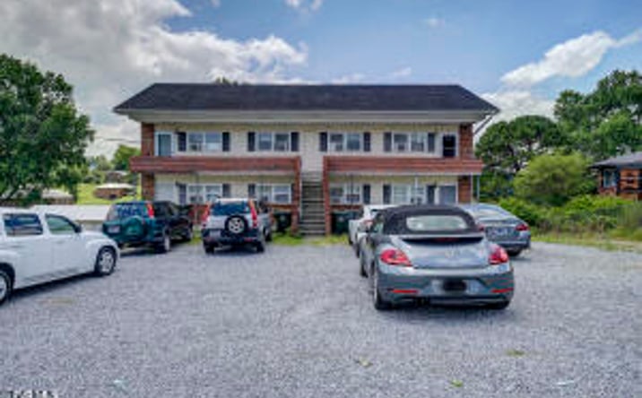 Pictures of Multifamily property located at 3411 W Walnut St, Johnson City, TN 37604 for sales - image #1