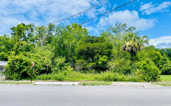 Pictures of Land property located at 5574 AVENUE B, Jacksonville, FL 32209 for sales - image #1
