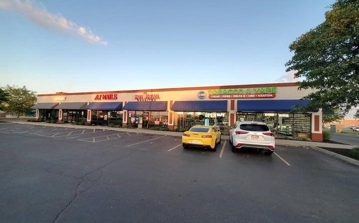 Pictures of Retail property located at 1371 Leesburg Avenue, Washington Court House, OH 43160 for sales - image #1