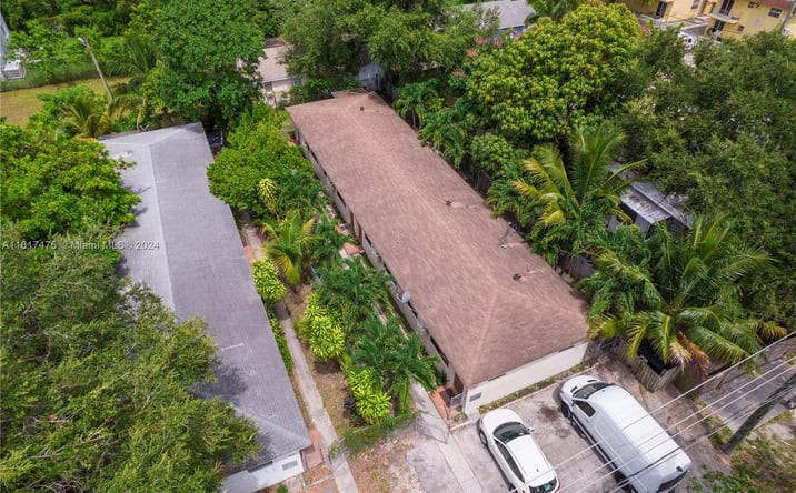 Pictures of Multifamily property located at 5520 NE 1st Ct, Miami, FL 33137 for sales - image #1