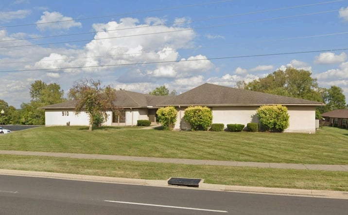 Pictures of Office property located at 910 Taywood Rd, Englewood, OH 45322 for sales - image #1