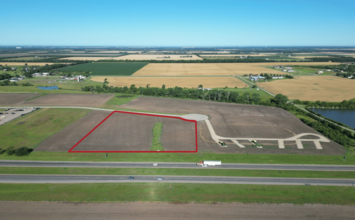 Pictures of Land property located at Schaben Ct, Newton, KS 67114 for sales - image #1