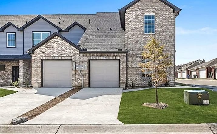 Pictures of Multifamily property located at 3202 Wexford Dr, Garland, TX 75043 for sales - image #1