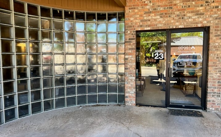 Pictures of Office property located at 4415 71st St, Lubbock, TX 79424 for sales - image #1