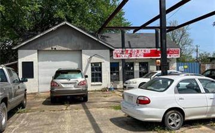 Pictures of Office property located at 330 Tunica Drive, Marksville, LA 71351 for sales - image #1