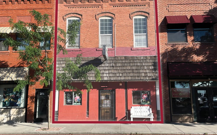 Pictures of Mixed Use, Retail property located at 11 12th Ave Rd, Nampa, ID 83651 for sales - image #1