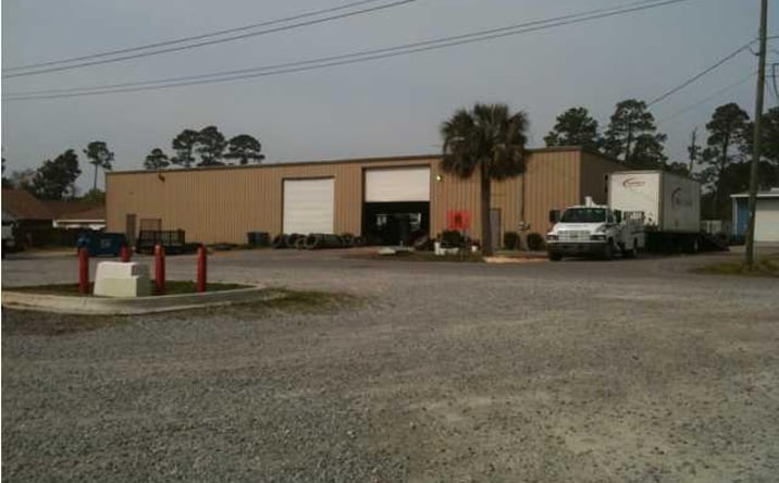 Pictures of Industrial property located at 1290 Beverly St Fort Walton Beach, Okaloosa Island, FL 32548 for sales - image #1
