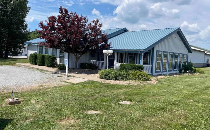 Pictures of Office, Retail property located at 1808 CLARK Street, Carterville, IL 62918 for sales - image #1