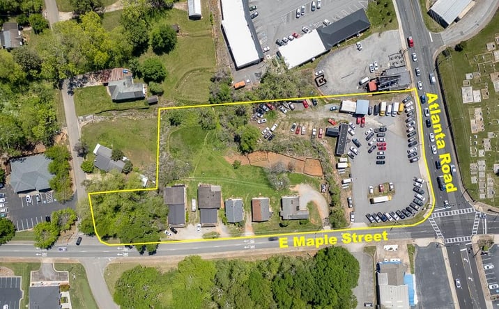 Pictures of Mixed Use property located at 116 E Maple, Cumming, GA 30040 for sales - image #1