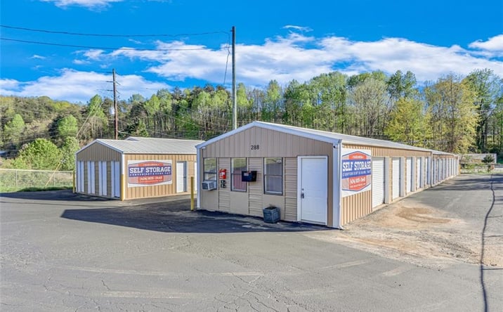 Pictures of Industrial, Retail property located at 288 RILEY RD DAHLONEGA GA 30533-0809, DAHLONEGA, GA 30533-0809 for sales - image #1