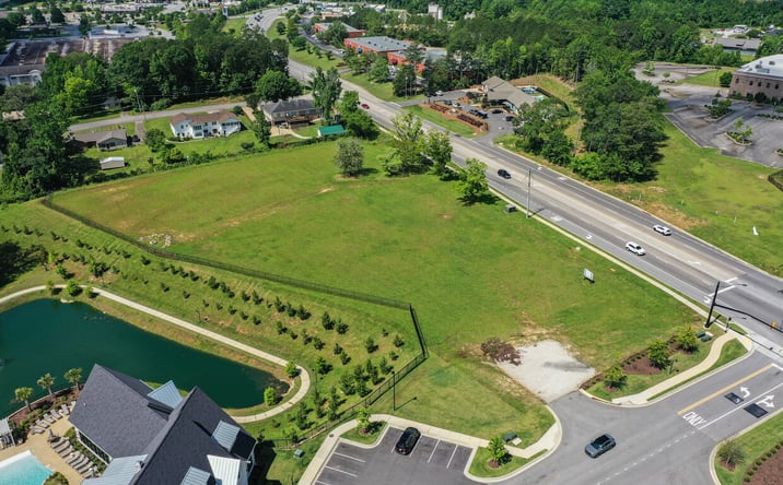 Pictures of Land, Retail property located at 2560 E Glenn Ave, Auburn, AL 36830 for sales - image #1