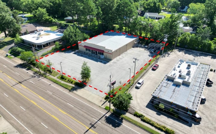 image of property at 3544 COVINGTON PIKE Memphis TN 38128-3926
