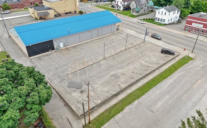 Pictures of Retail property located at 310 N Michigan Ave, Big Rapids, MI 49307 for sales - image #1