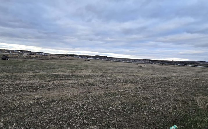 Pictures of Land property located at 1st Ave E, Dickinson, ND 58601 for sales - image #1