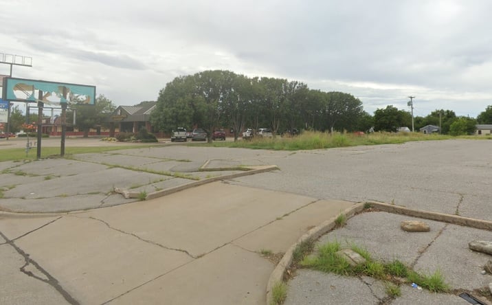Pictures of Land property located at 203 SW Sheridan Rd, Lawton, OK 73505 for sales - image #1
