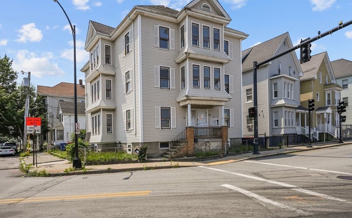 Pictures of Multifamily property located at 51 County St, New Bedford, MA 02744 for sales - image #1