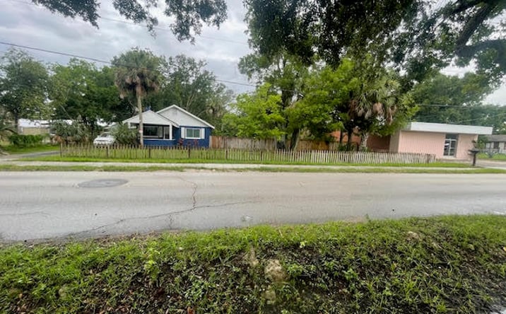 Pictures of Mixed Use, Office property located at 116 Center Street, Daytona Beach, FL 32117 for sales - image #1