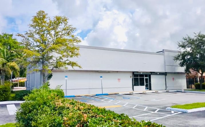 Pictures of Retail property located at 16525 NW 27th Ave, Miami Gardens, FL 33054 for sales - image #1