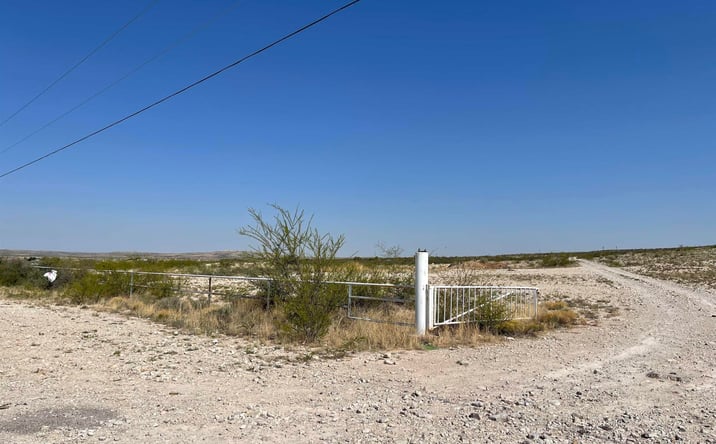 Pictures of Land property located at N of W Church Street, Carlsbad, NM 88220 for sales - image #1