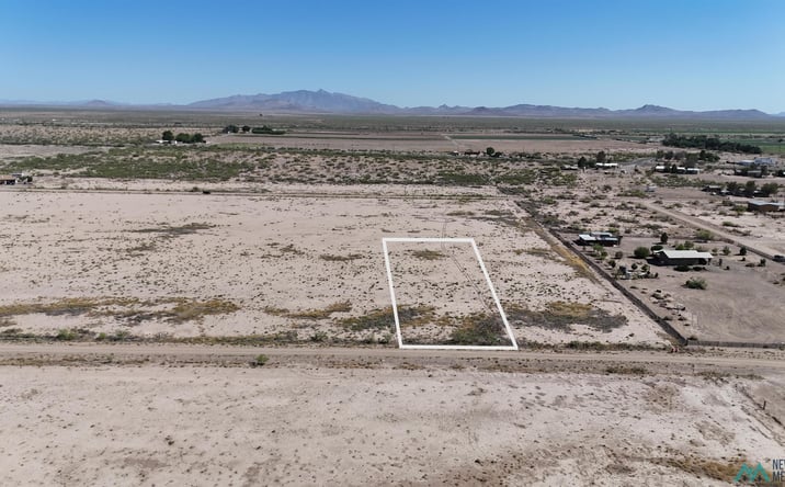 Pictures of Land property located at TBD Hereford Rd Se Block 4 Lot 12 Road, Deming, NM 88030 for sales - image #1