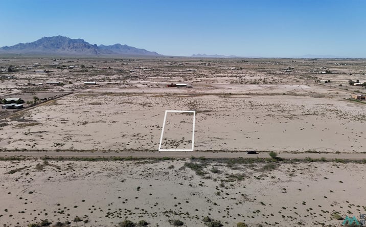Pictures of Land property located at TBD Angus Rd Se Block 4 Lot 7 Road, Deming, NM 88030 for sales - image #1