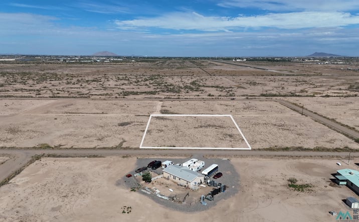 Pictures of Land property located at TBD Grulla Mountain Rd Se Block 6 Lot 13 Road, Deming, NM 88030 for sales - image #1