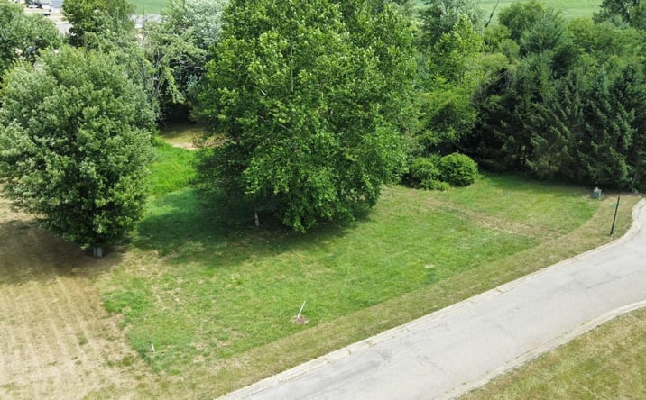 Pictures of Land property located at 0 Maplecreek Drive, Zanesville, OH 43701 for sales - image #1