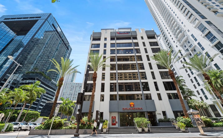 Pictures of Office property located at 1110 Brickell Ave, Miami, FL 33131 for sales - image #1