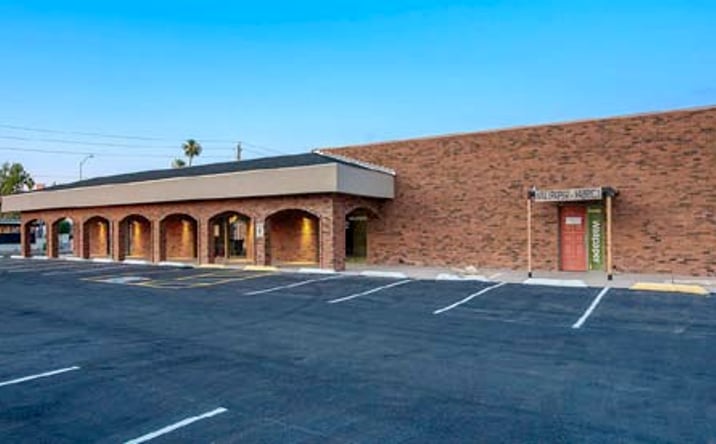 Pictures of Retail property located at 1535 E University Dr, Mesa, AZ 85203 for sales - image #1