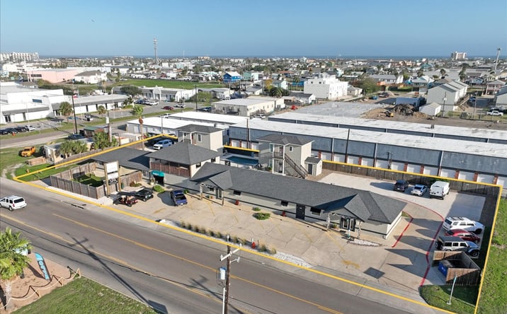 Pictures of Office property located at 121 Cut-Off Rd, Port Aransas, TX 78373 for sales - image #1